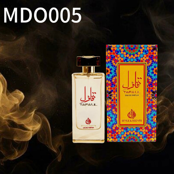 TAFA'UL is an aromatic fragrance for ladies that has a perfect and harmonious balance between floral and woody notes.